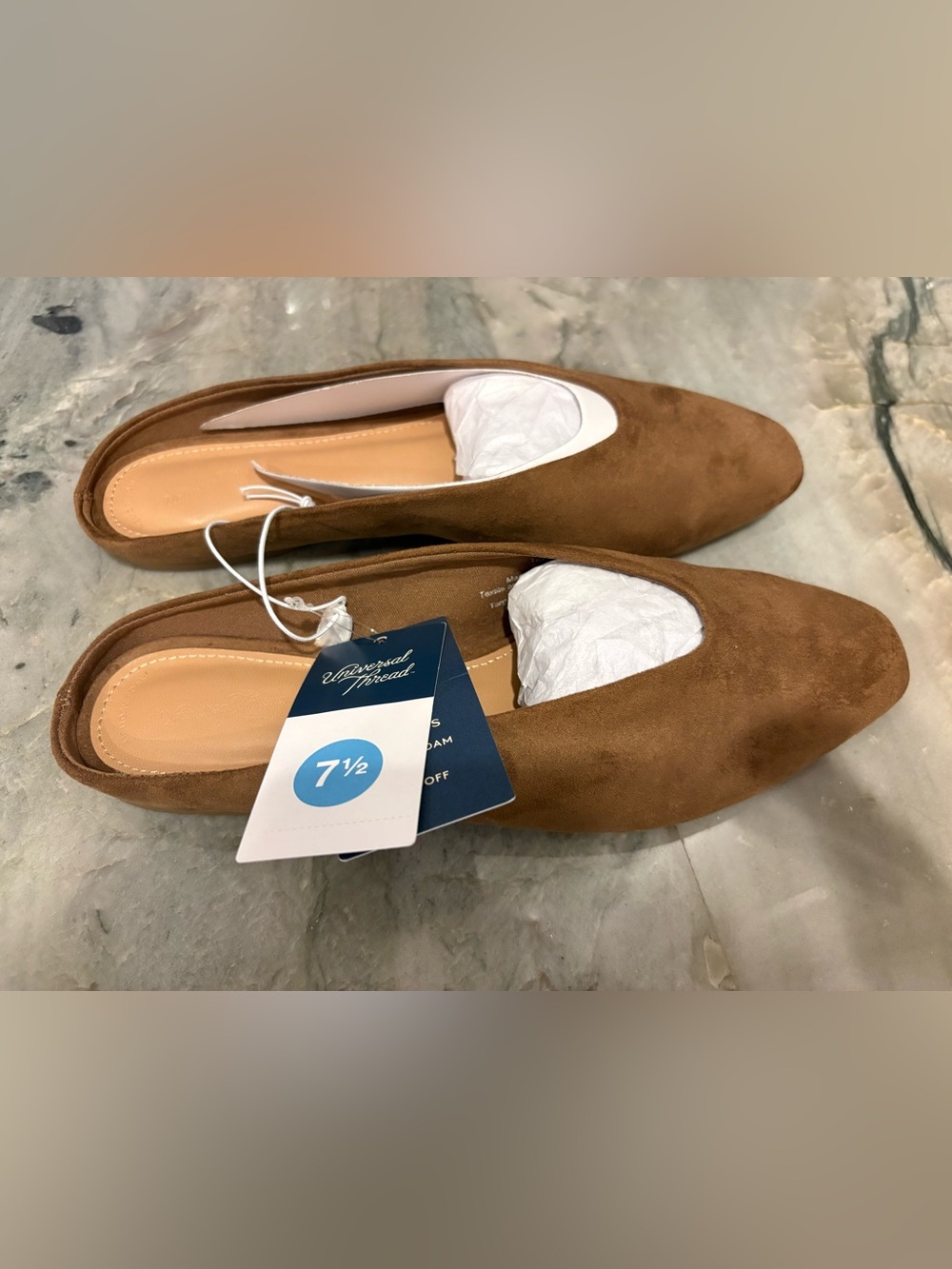 Universal Thread Tan Suede Flats